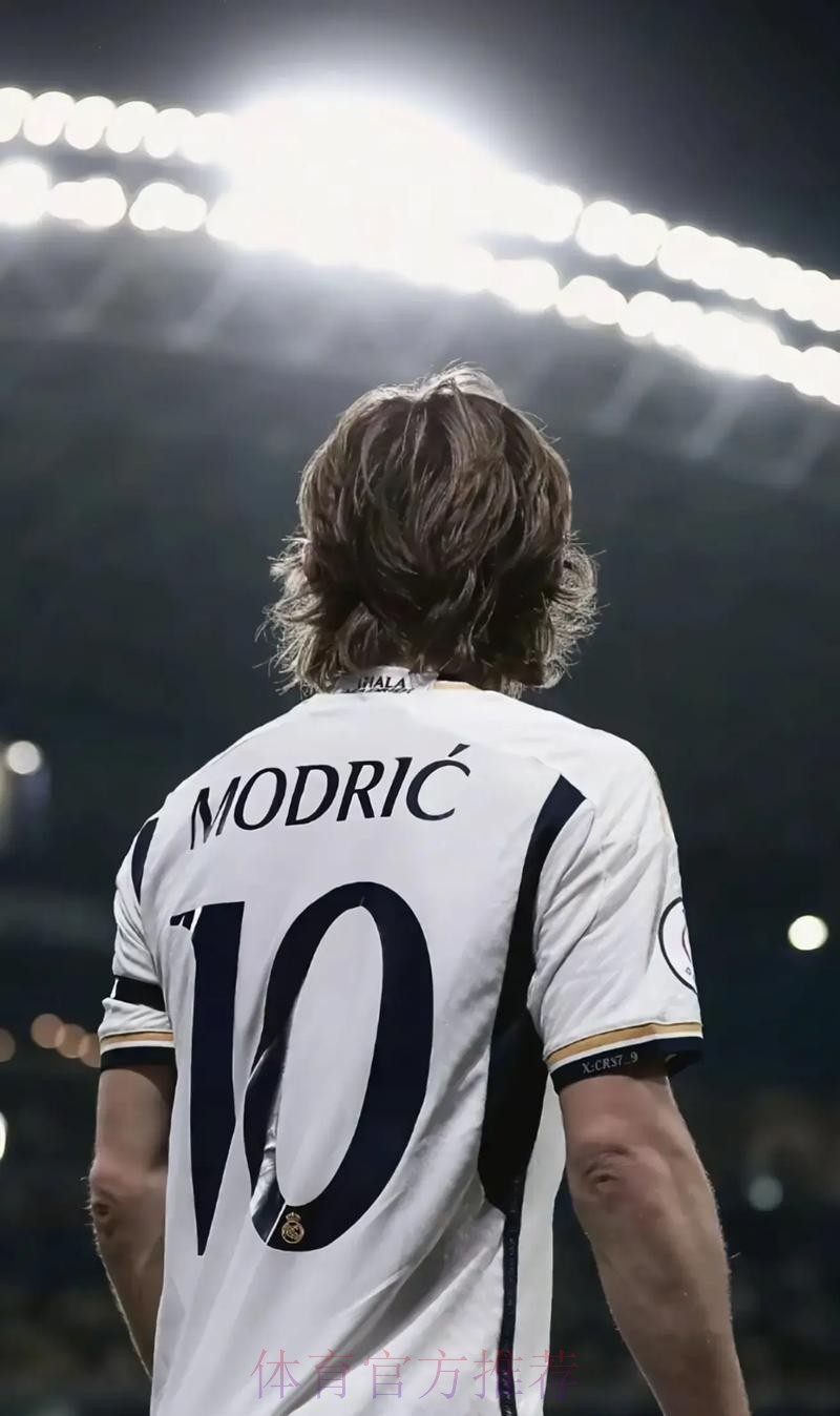 西媒:皇马中场创造力下降 魔笛本赛季作用会很重要